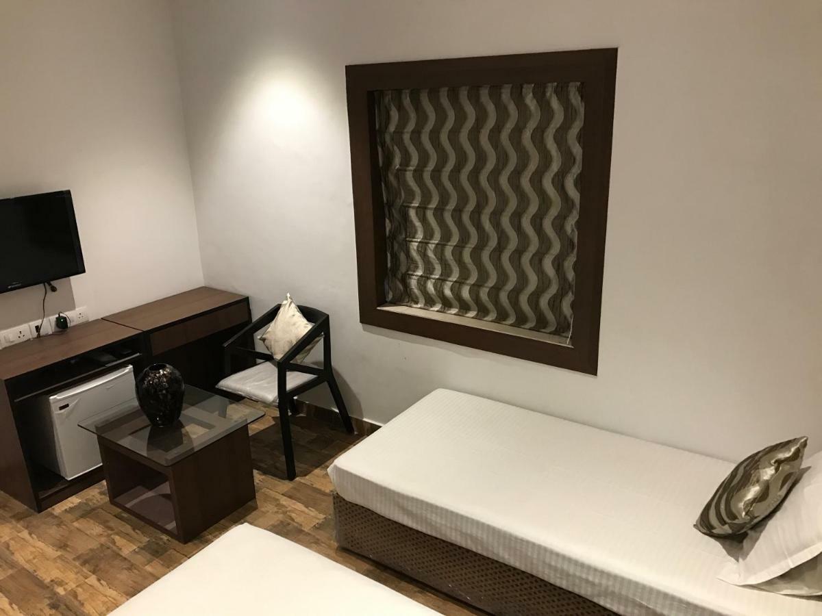 Hotel Swagath โกลกาตา ภายนอก รูปภาพ